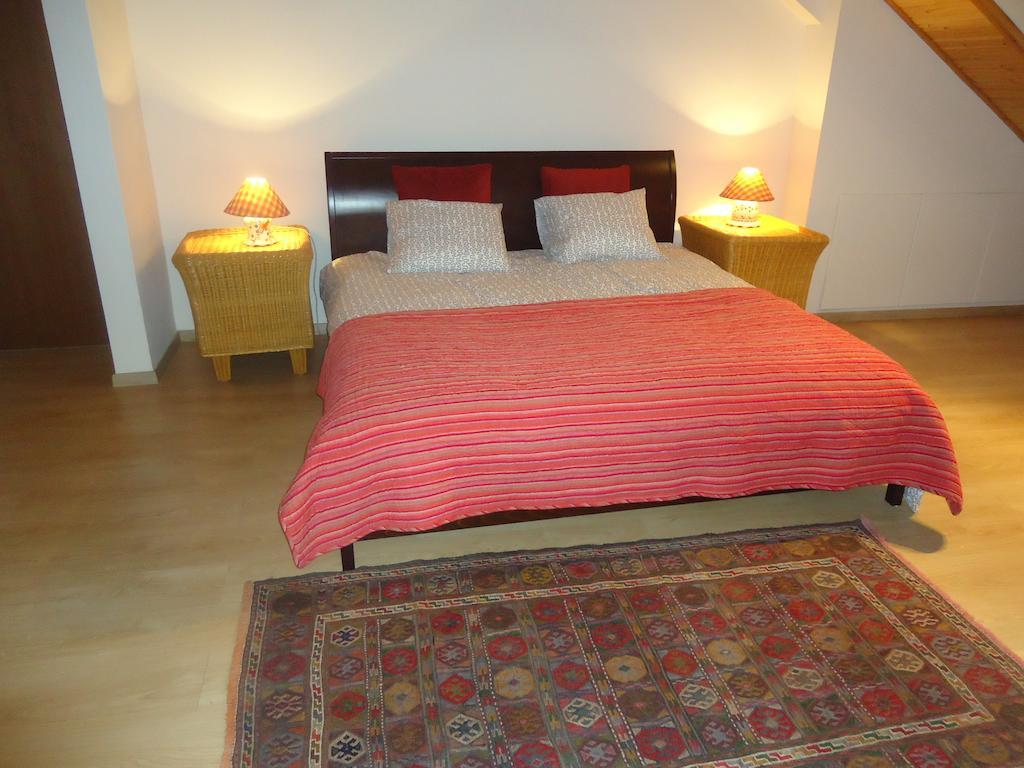 Petralona Apartment Agios Athanasios Esterno foto