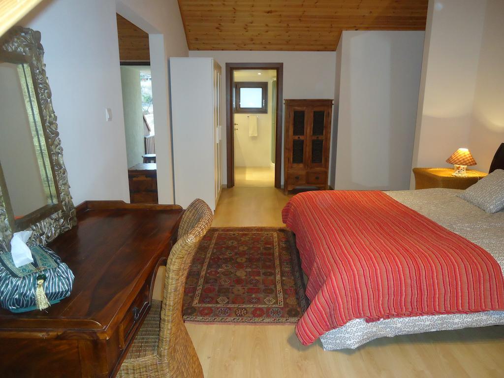 Petralona Apartment Agios Athanasios Esterno foto