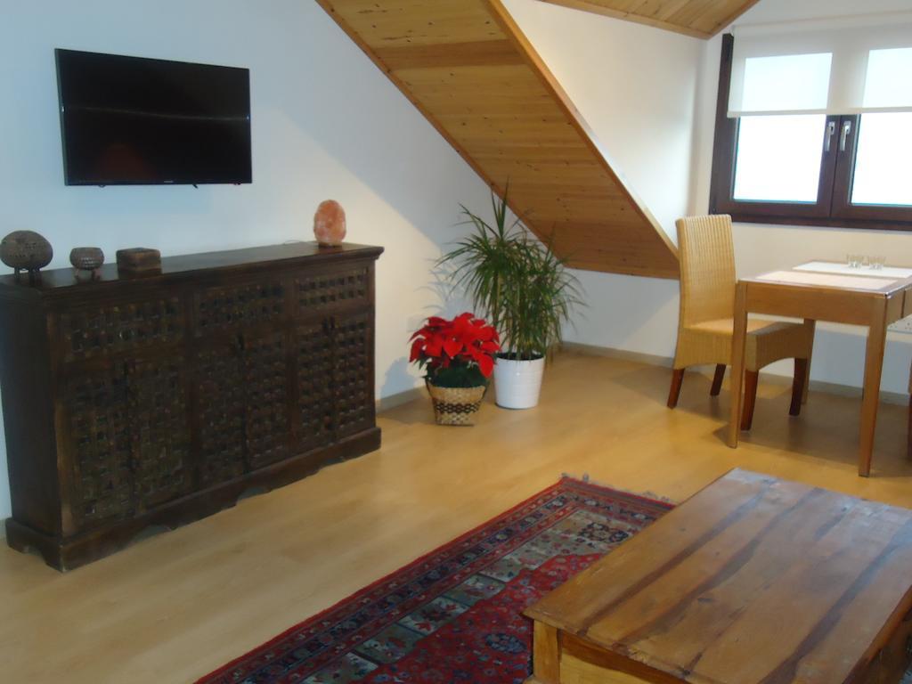 Petralona Apartment Agios Athanasios Esterno foto